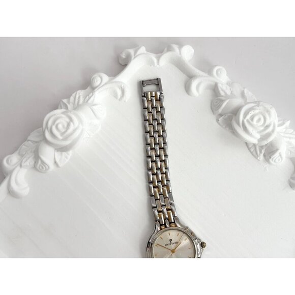 Pierre Cardin Dual Silver & Gold Toned 31692 Vintage Wristwatch - 20mm - WORKS! - Picture 2 of 10